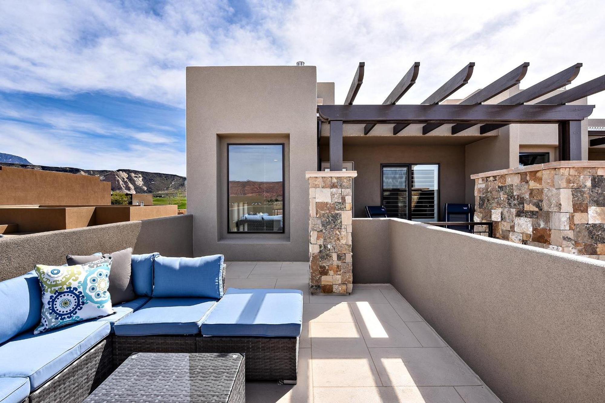 The View At The Escapes Villa St. George Luaran gambar